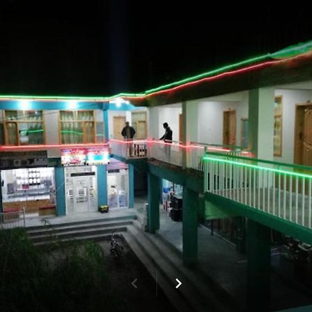 Hassan Abad Hotel Noor Nama Palace Hunza מראה חיצוני תמונה